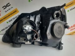 Clio 2 HB Orijinal Çıkma Sağ Far 7701051770 7701054063
