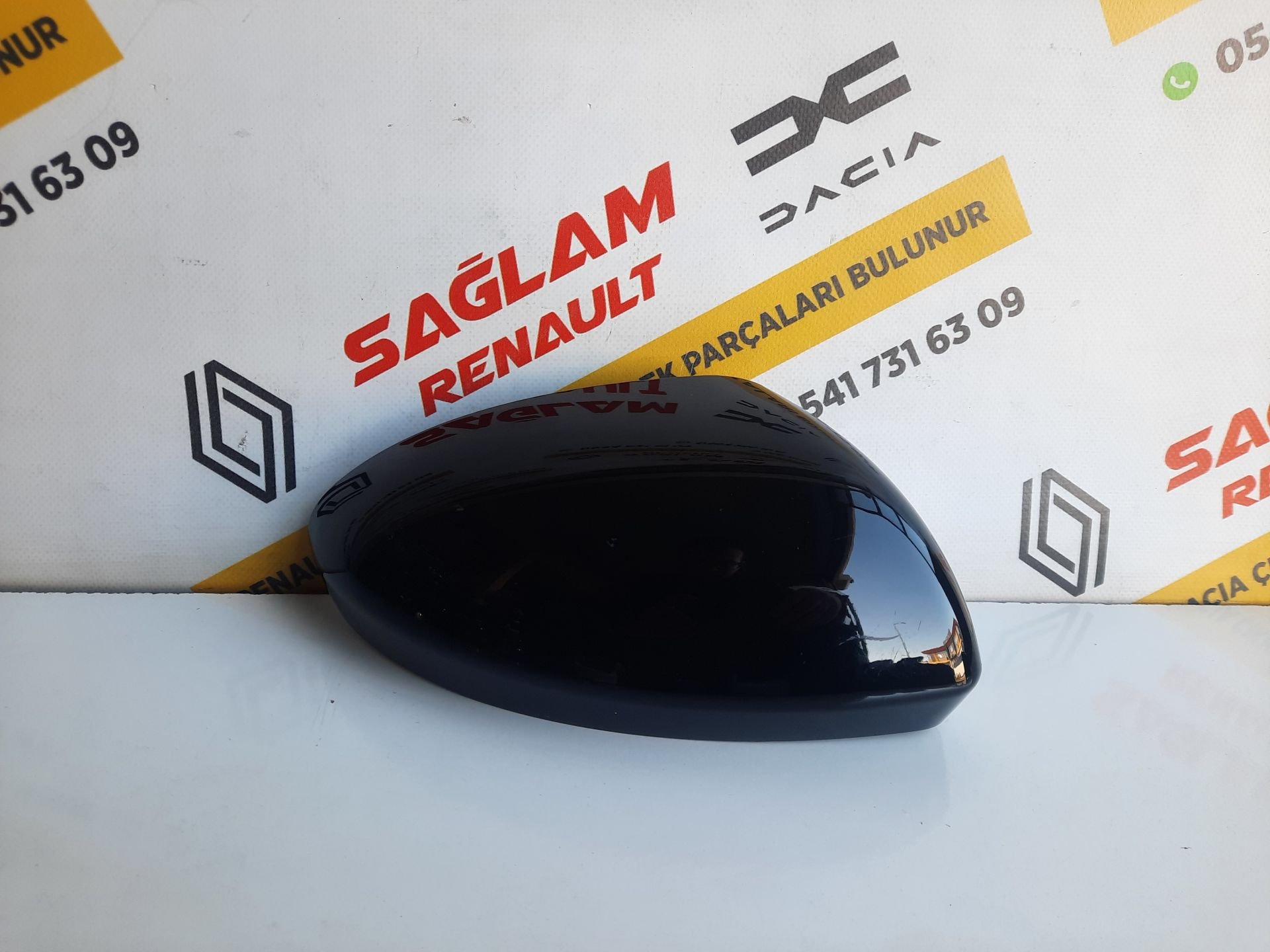 Megane 4 Orijinal Çıkma Sağ Siyah Ayna Kapağı 963742692R