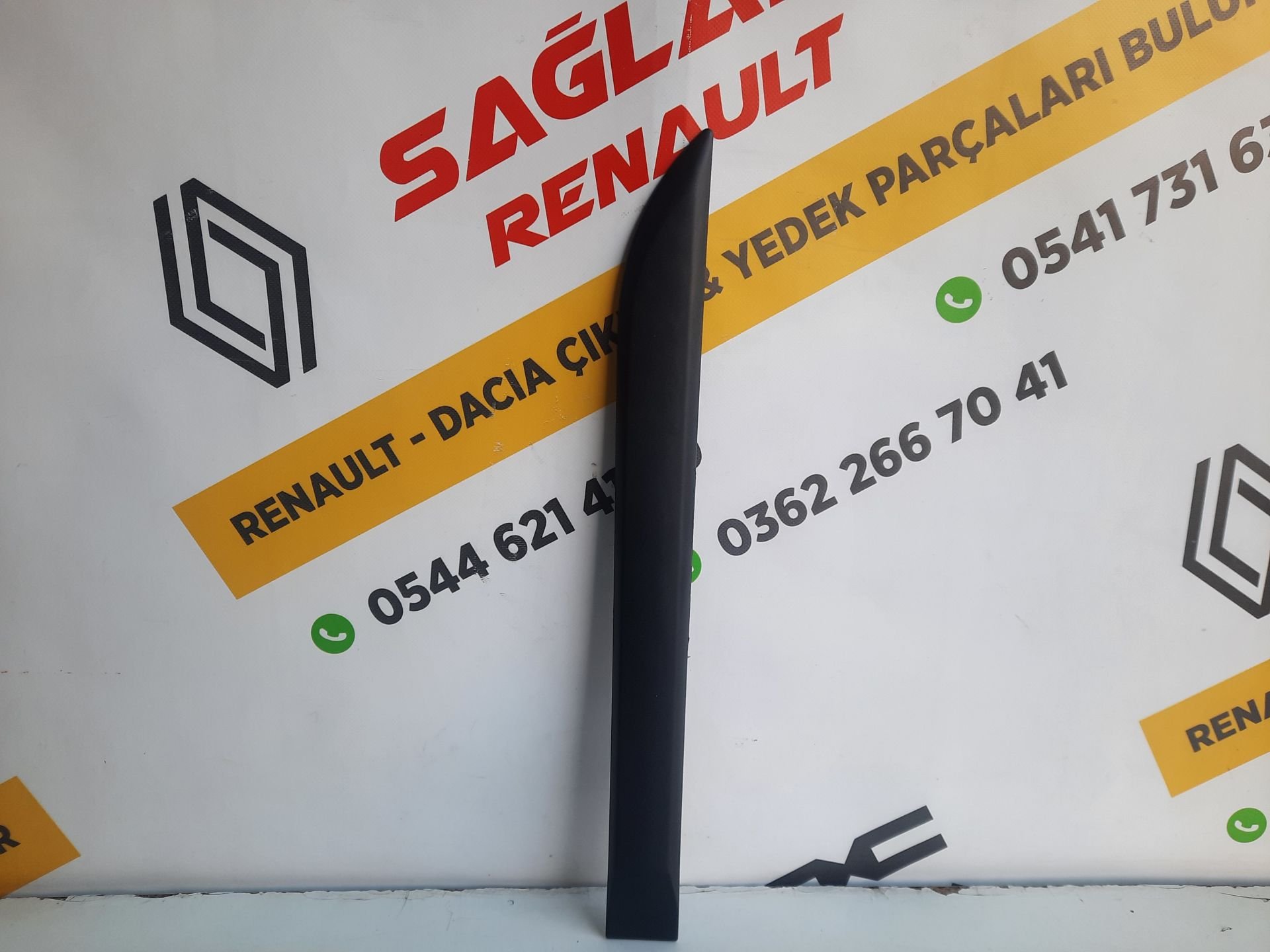 Symbol Joy Logan MCV Sıfır Sağ Arka Kapı Bandı Pleksan 828200044R