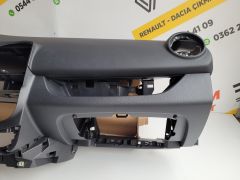 Clio 4 İcon Orijinal Sıfır Ön Göğüs Torpido Komple Kutulu 682000184R - Renault Mais