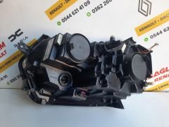 Duster 2 XJD 18-24 Orijinal Çıkma Ledli Sağ Far ( Camı Kırık ) 260101133R