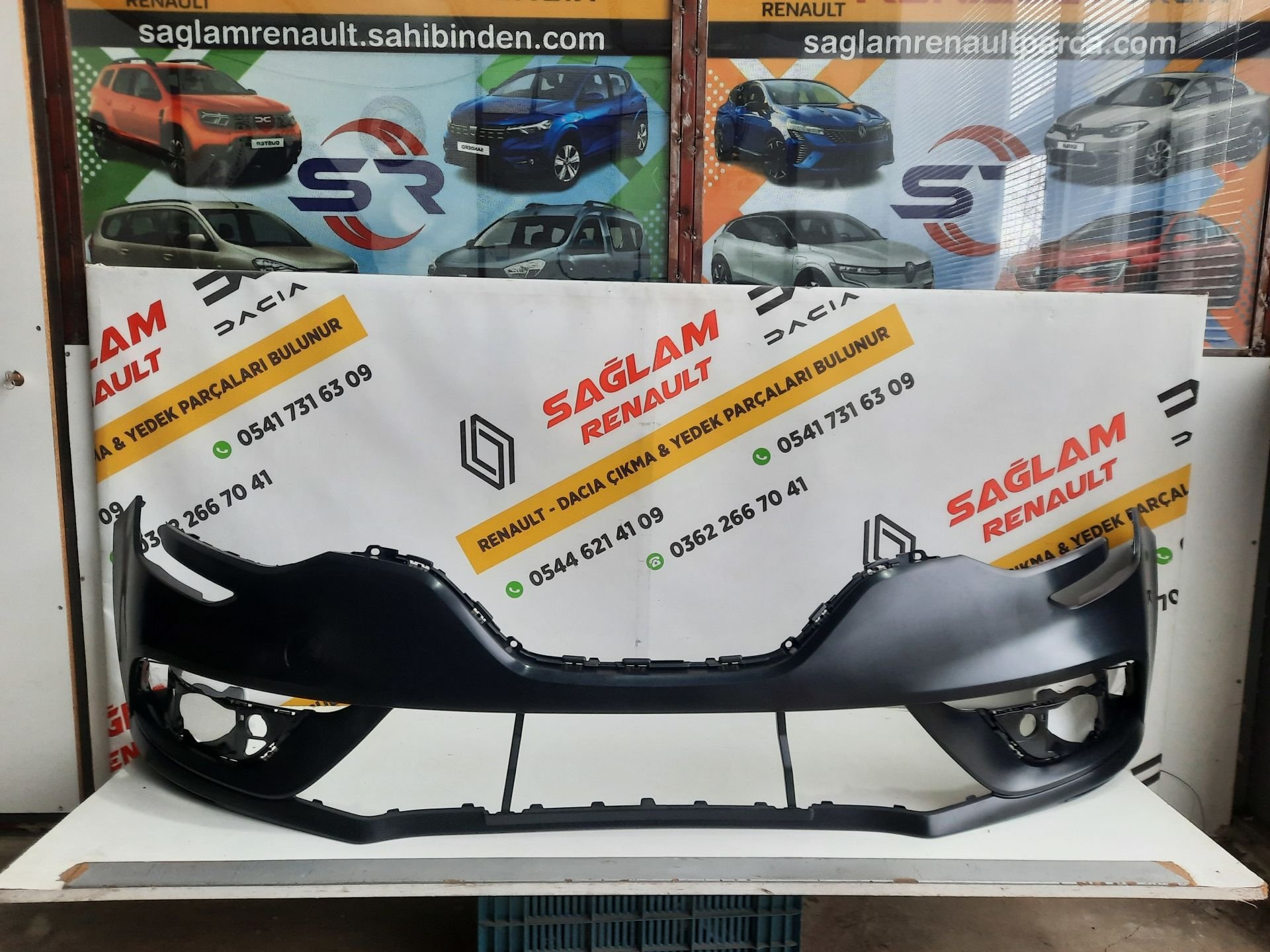 Megane 4 16-20 Sıfır İthal Boyasız Ön Tampon 620226317R