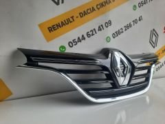 Megane 4 16-20 Orijinal Çıkma Ön Panjur Komple 622562805R 622567680R