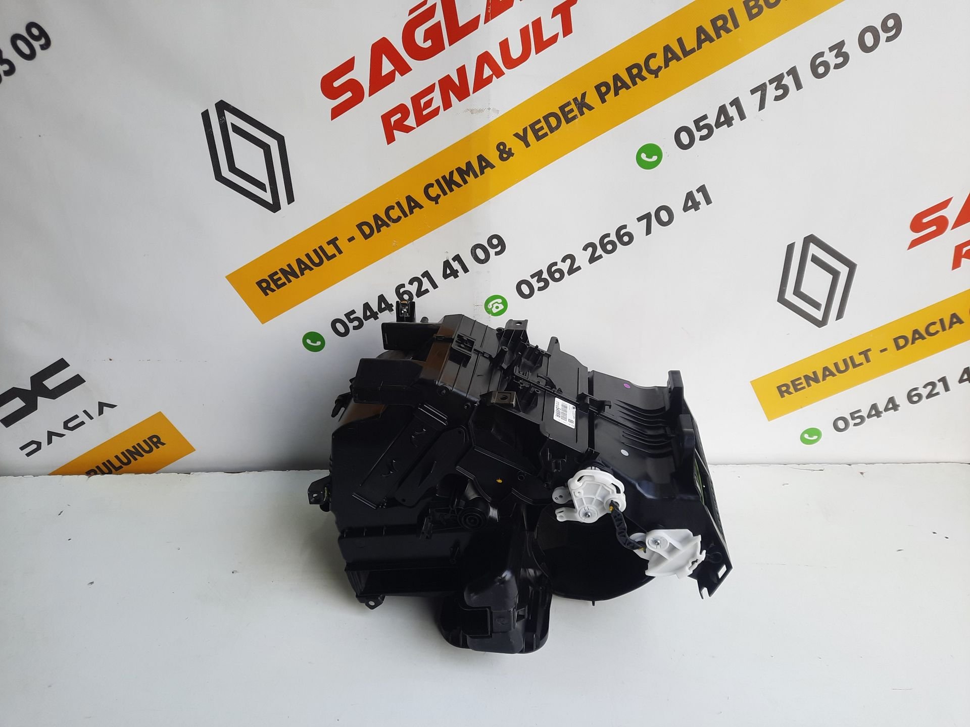 Sandero 2 Logan 2 Orijinal Sıfır Kalorifer Kutusu Kazanı 272105499R - Valeo