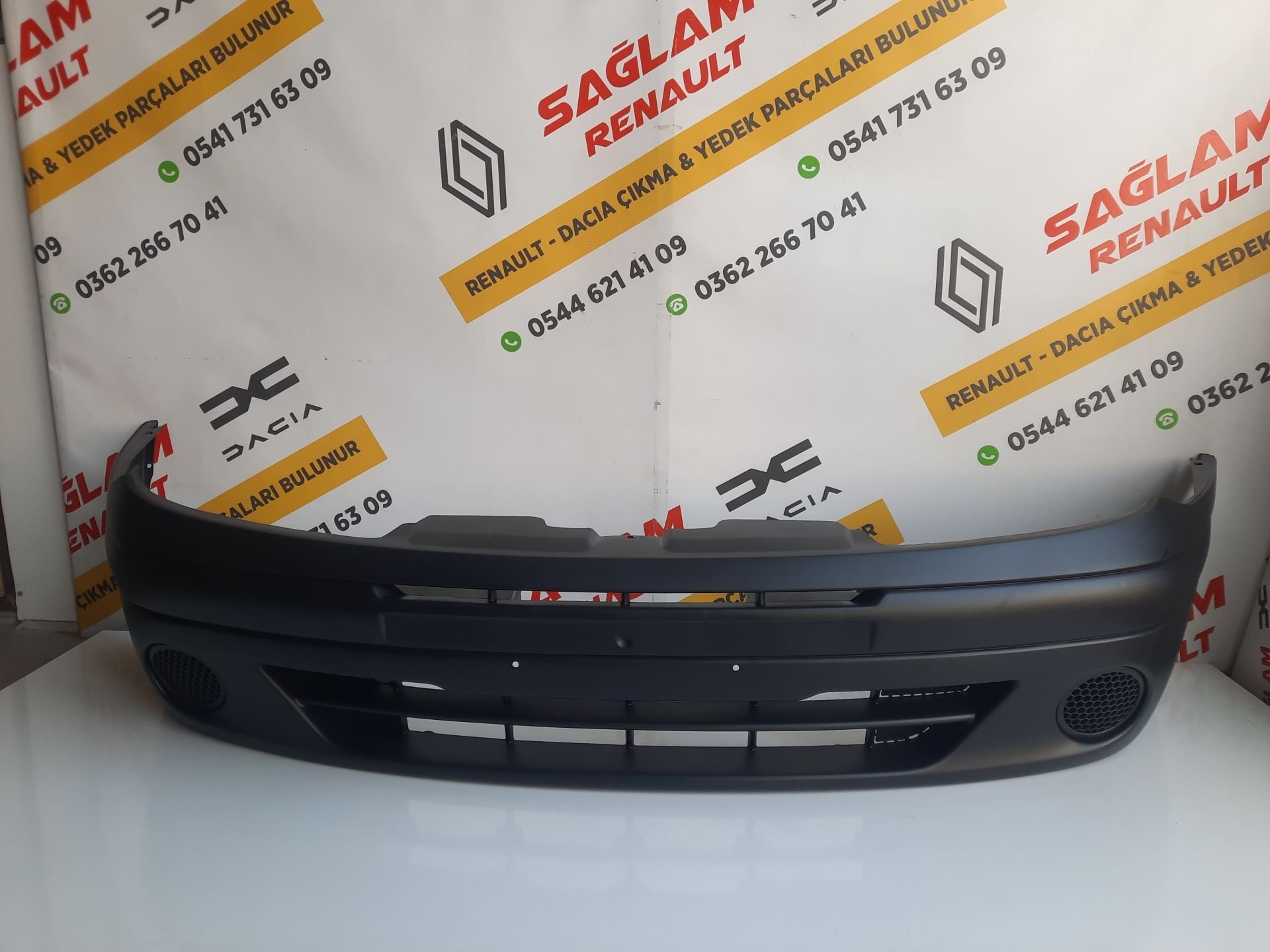 Scenic 1 99-02 Sıfır Ön Tampon 7701473523 7701476534