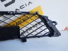 Clio 5 RS Line 20-23 Orijinal Çıkma Orta Izgara 622542539R
