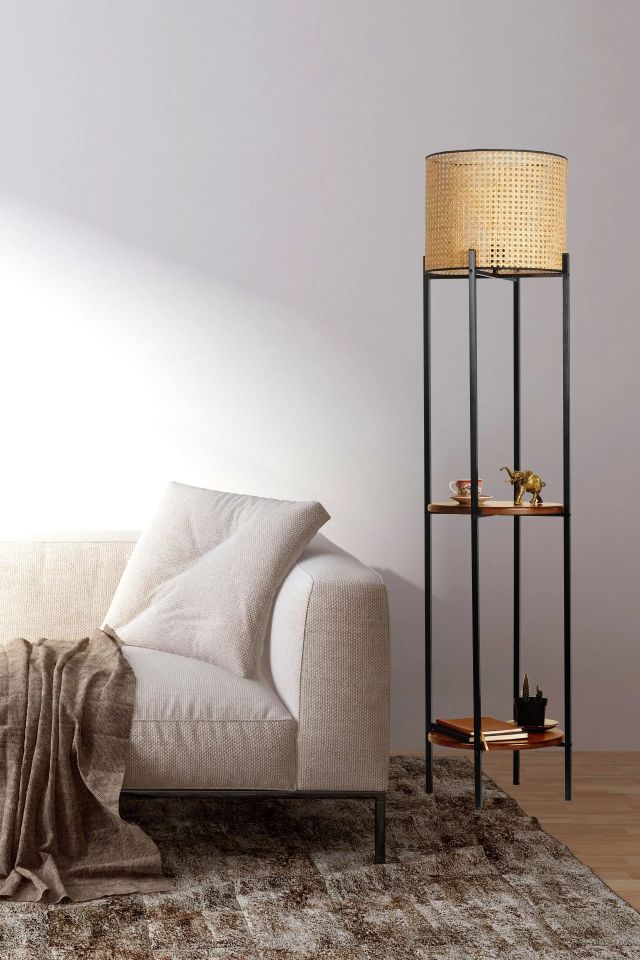 Vega Siyah Rattan Başlıklı Lambader 