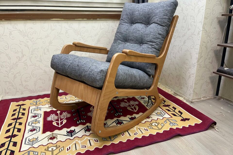 Kontes Gri - Naturel Sallanan Sandalye