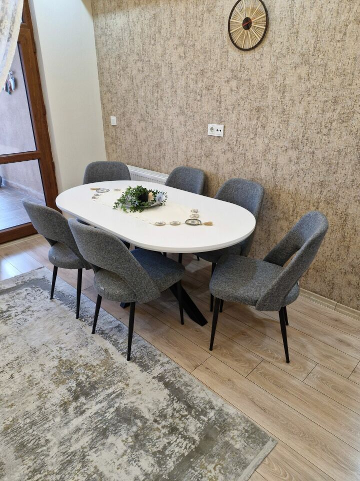 Beyaz Örümcek Masa + Soft Sandalye Takımı 