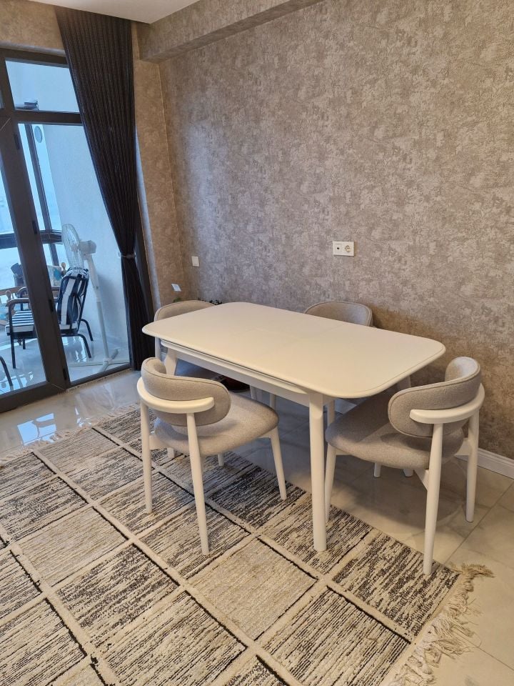 Beyaz Talha Masa + Polo Sandalye Takımı 