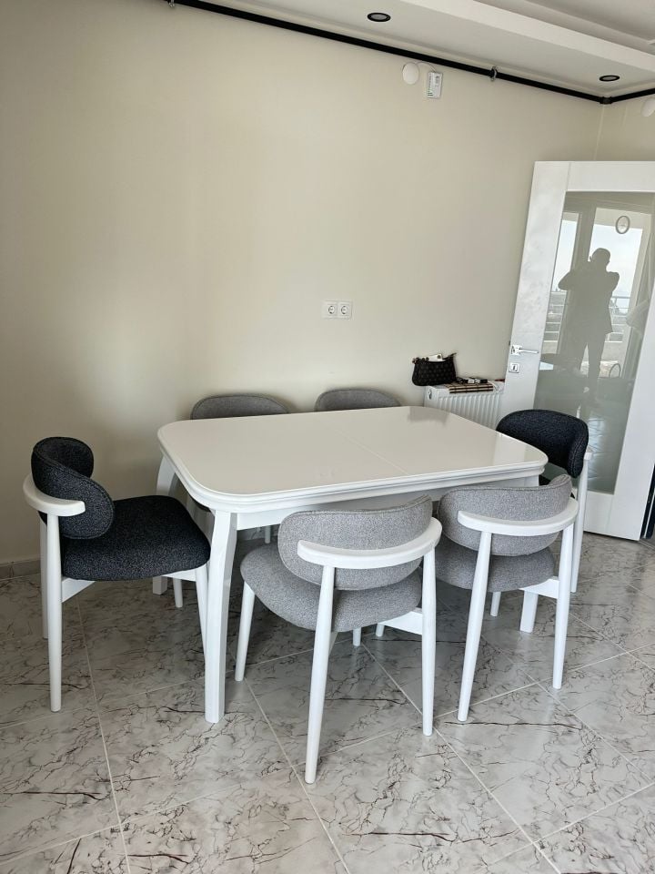 Beyaz Talha Masa + Polo Sandalye Takımı 