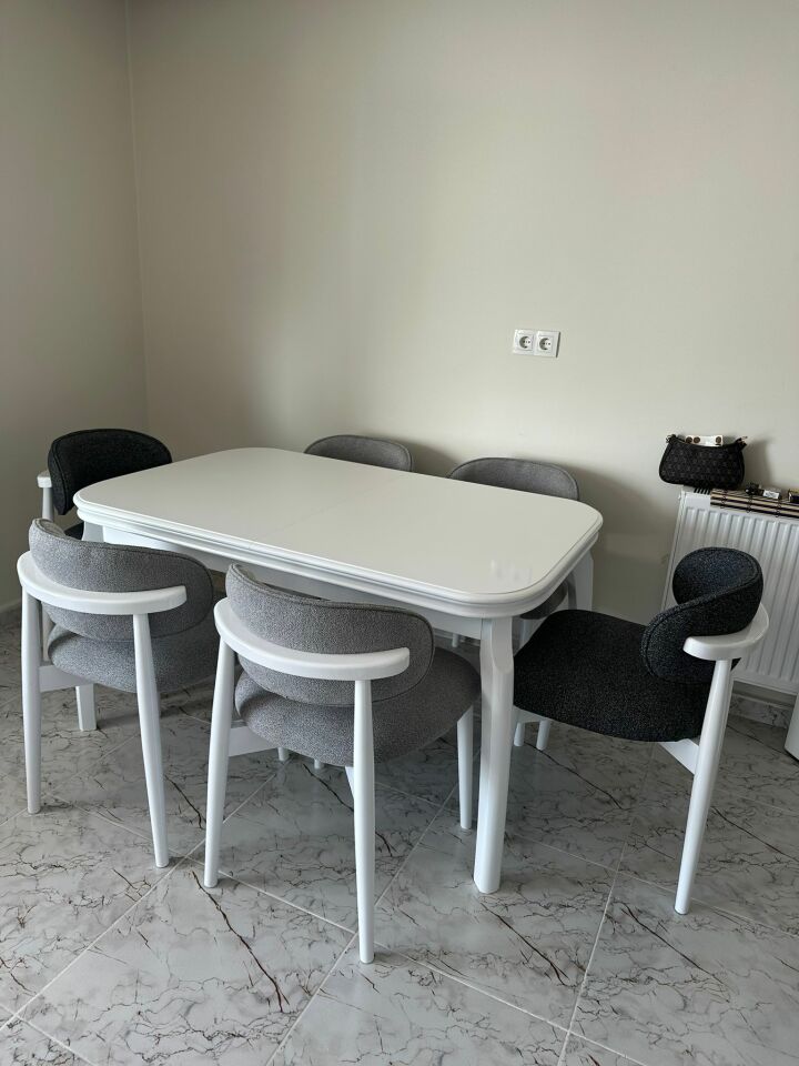 Beyaz Talha Masa + Polo Sandalye Takımı 