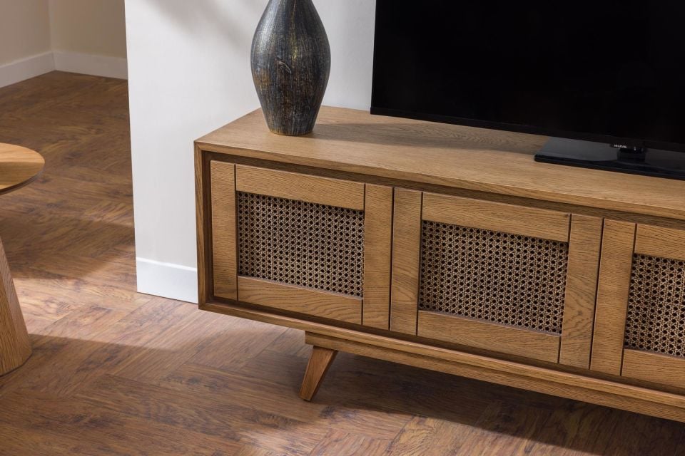 Wicker TV Sehpası