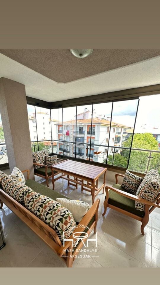 Sümbül Balkon Takımı
