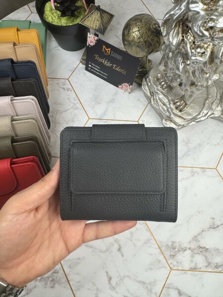 Bozuk Para Bölmeli Çıtçıtlı Şık Hakiki Deri Siyah Kadın Cüzdan 38718