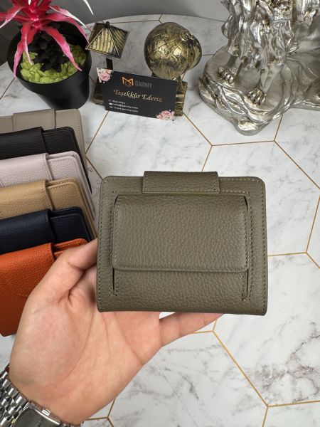 Bozuk Para Bölmeli Çıtçıtlı Şık Hakiki Deri Yeşil Kadın Cüzdan 38718