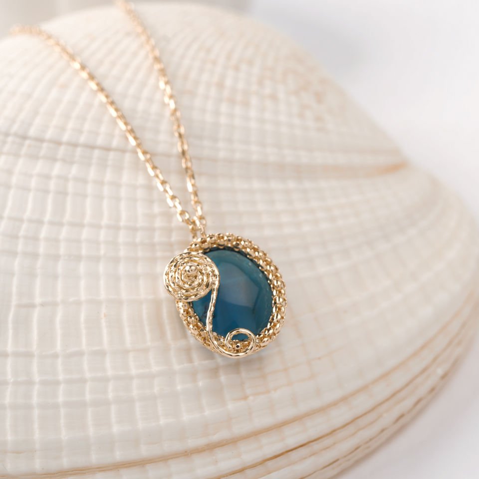 Altın Lapis lazuli Taşlı Kolye