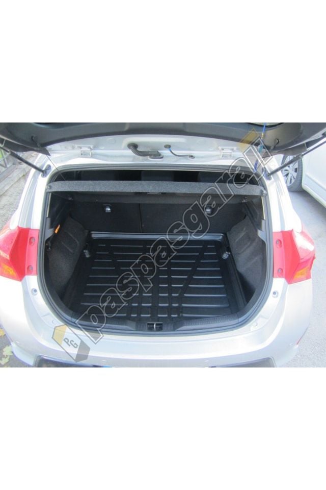Toyota Auris Bagaj Havuzu 2013-2019 Arası