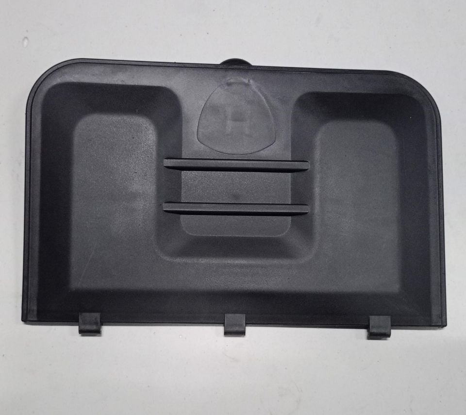 APM2: ARKA SEPET UST PLASTİK