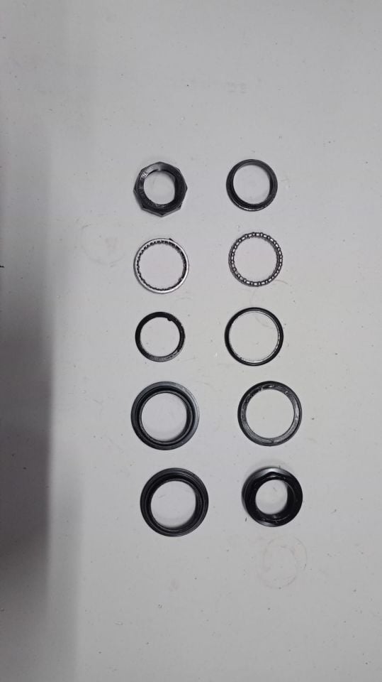 APM2: HANDLEBAR BEARING SET