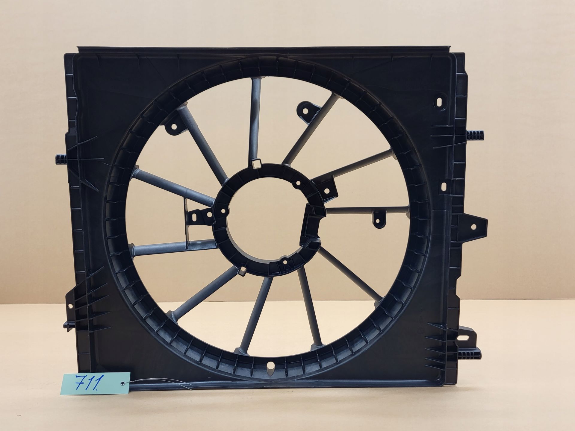 REANULT AUSTRAL FAN ÇERCEVESİ 214750066R