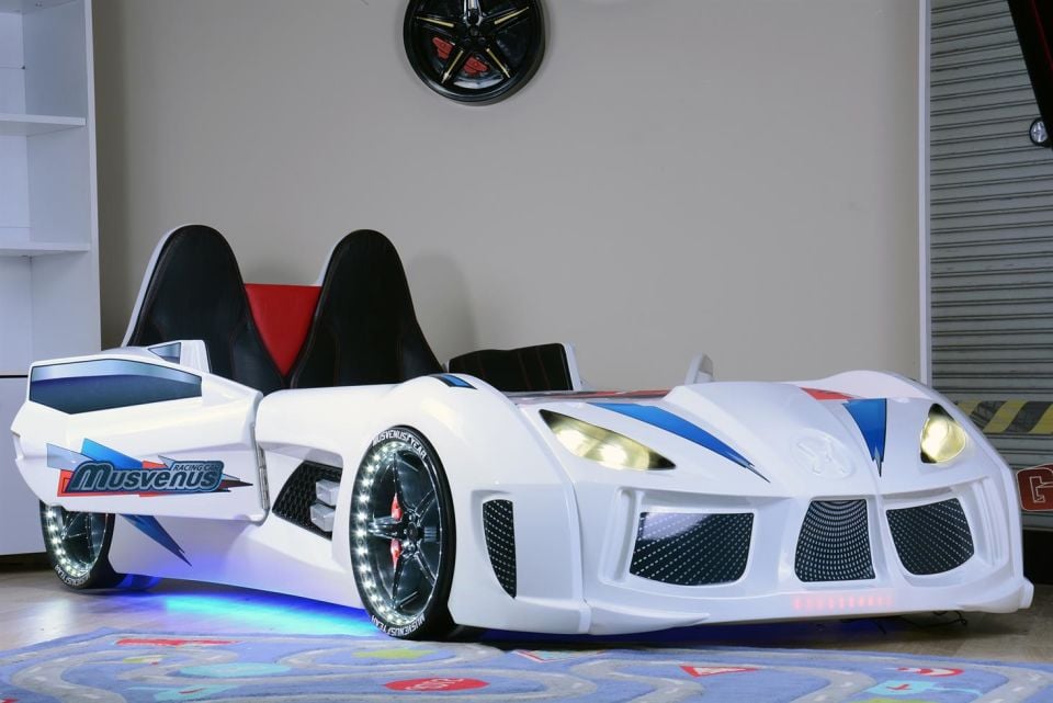 Audi V7 Arabalı Yatak Koltuklu Full Ledli - Beyaz