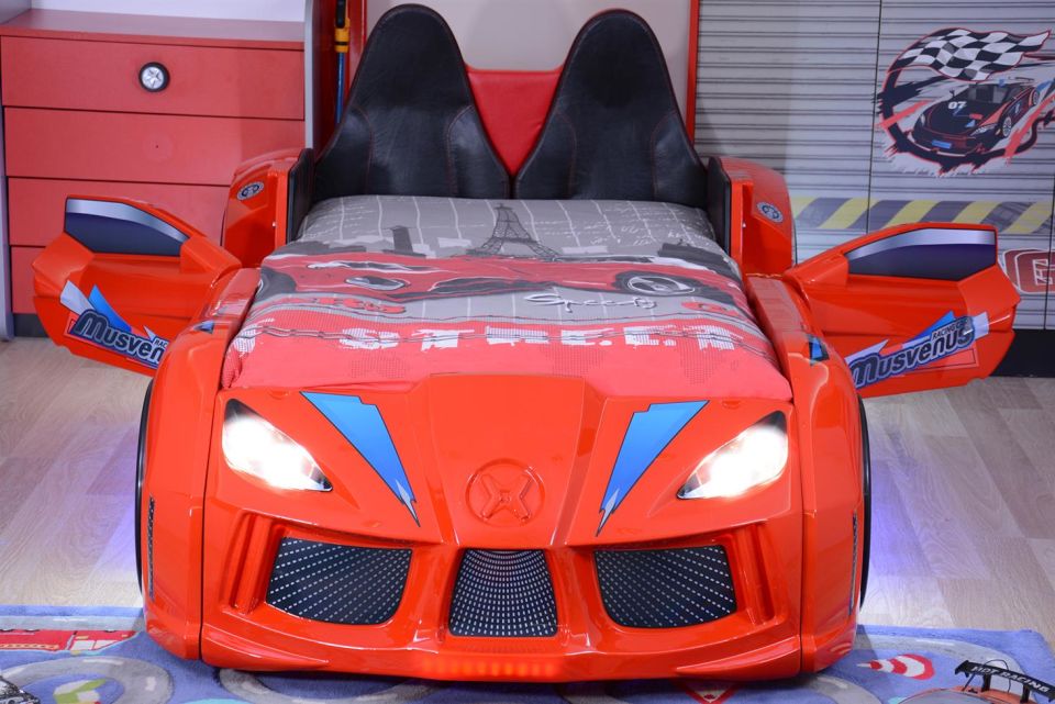 Audi V7 Arabalı Yatak Koltuklu Full Ledli - Kırmızı