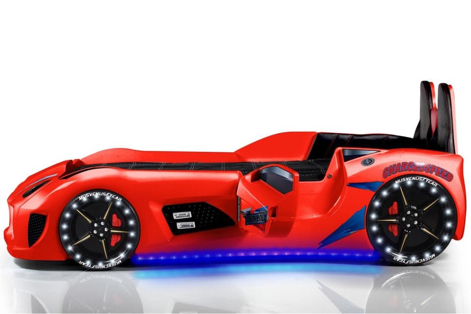 Audi V7 Arabalı Yatak Koltuklu Full Ledli - Kırmızı