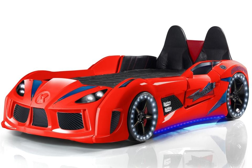 Audi V7 Arabalı Yatak Koltuklu Full Ledli - Kırmızı