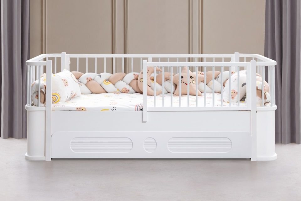 Antalya Yavrulu Montessori Karyola - Beyaz