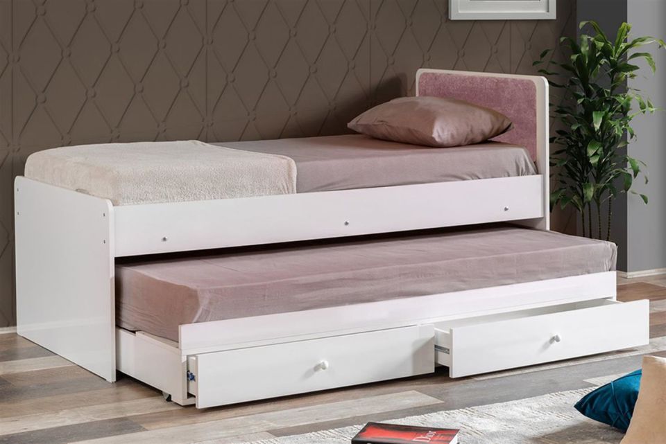 Pool Yavrulu Çekmeceli Karyola