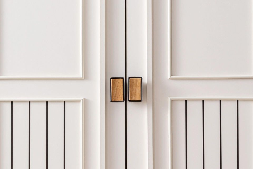 Zenit 3 Kapaklı Dolap