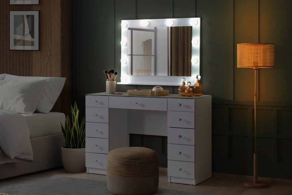 Velvet Aynalı Makyaj Masası