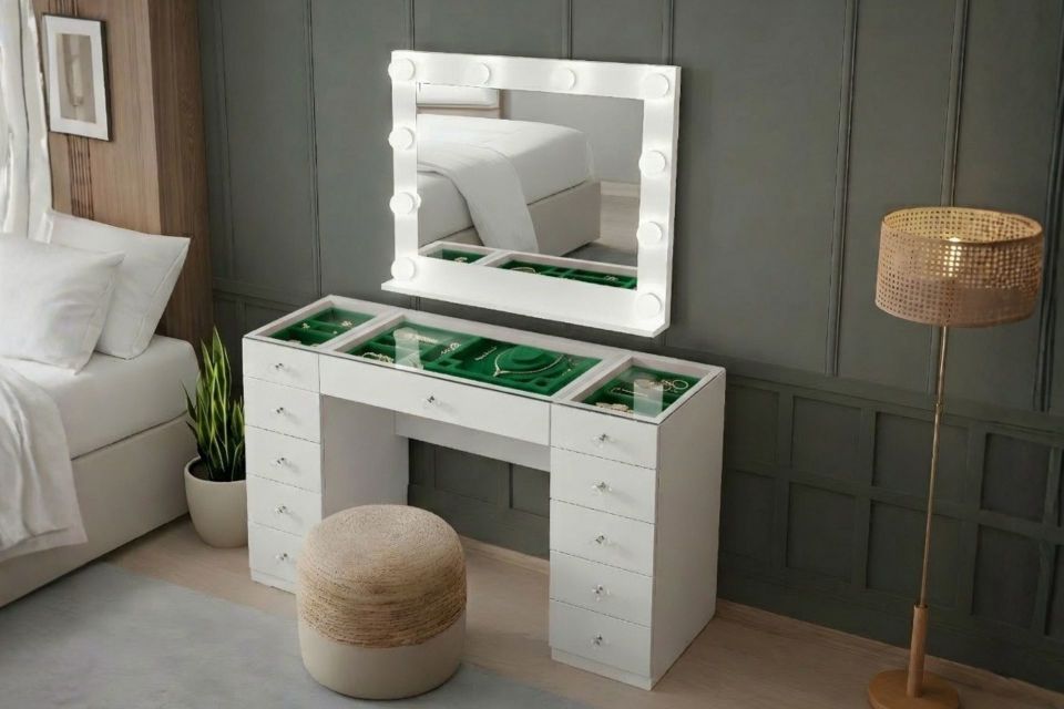 Velvet Aynalı Makyaj Masası