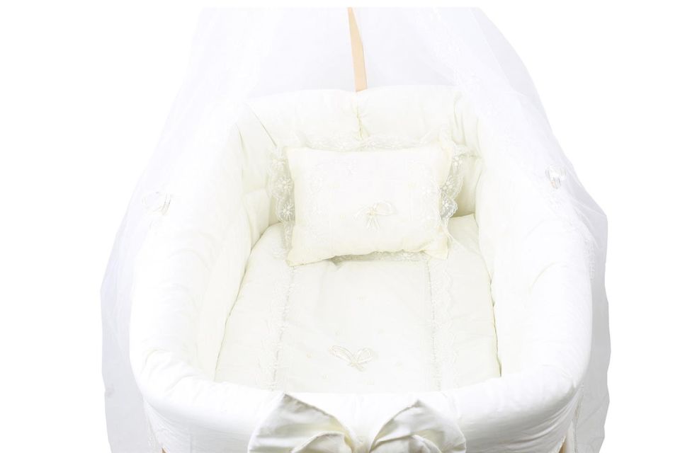 Fiyonklu MDF Sallanan Beşik Natural