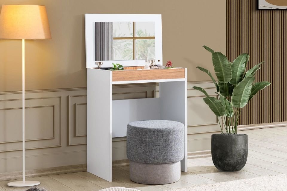 Felix Takı Masası, Aynalı Makyaj Masası