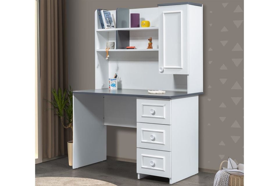 Bahar Çalışma Masası