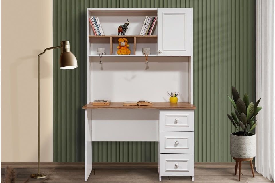 Alice Çalışma Masası