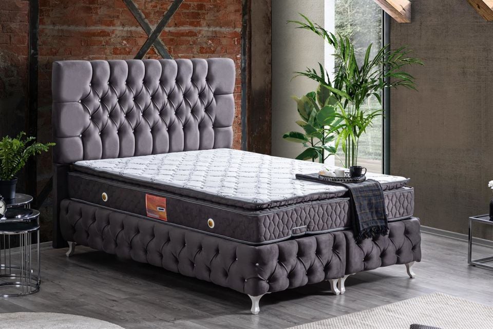 Roma Baza Başlık Real Pedli Yatak Seti