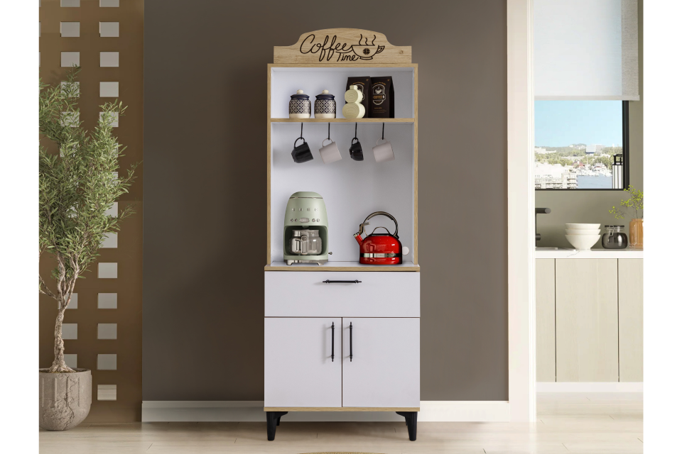 Blesk Taçlı Kahve Köşesi