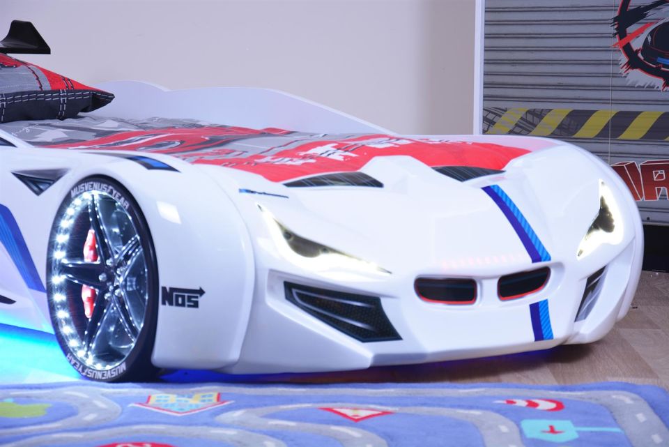 Mercedes Arabalı Yatak Rüzgarlıklı Full Ledli Kumandalı - Beyaz