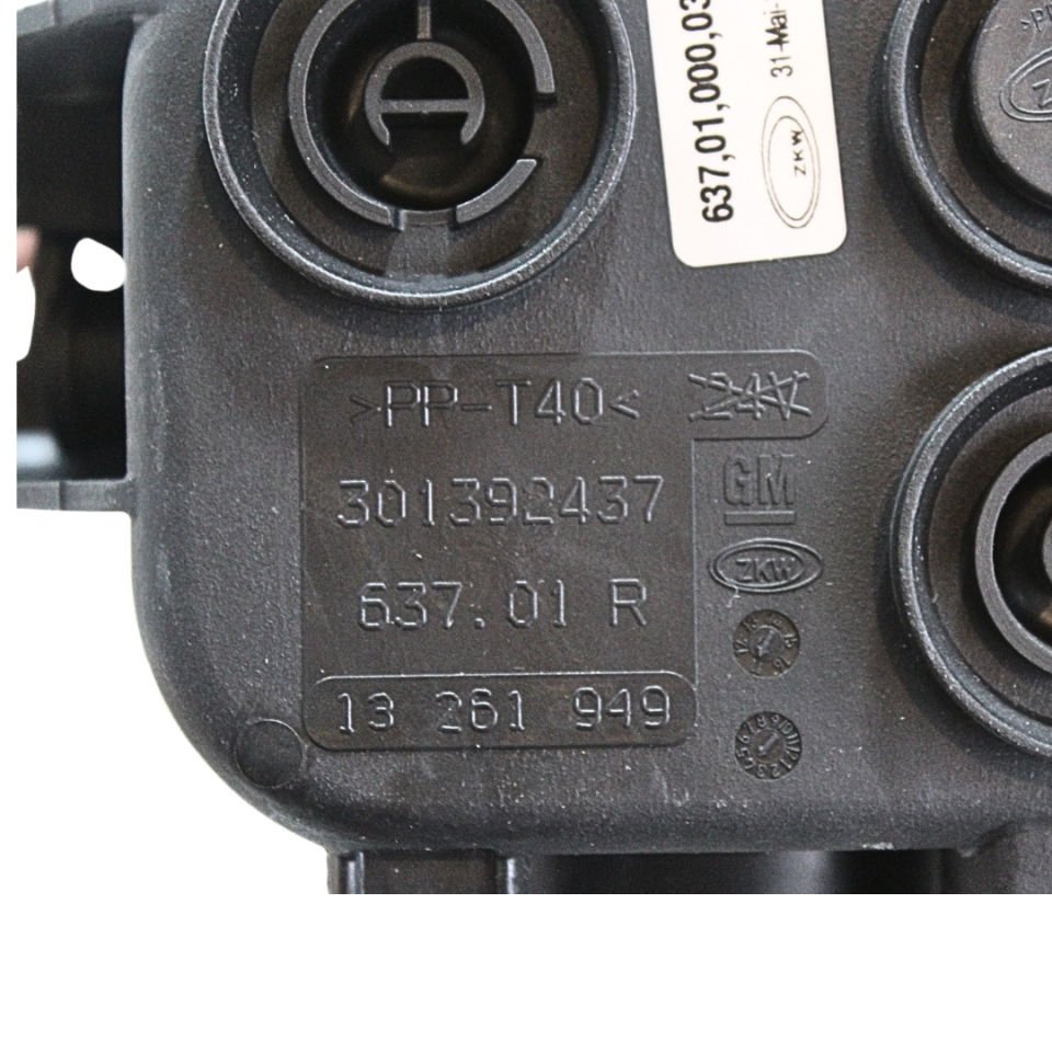 Opel Corsa D Sağ Ön Sis Farı - ZKW 1710359