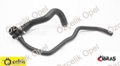 OPEL CORSA D RADYATÖR ALT ÇIKIŞ HORTUMU OTOMATİK VİTES A14XER - OPEL İBRAŞ MARKA 1337837 - 13249354