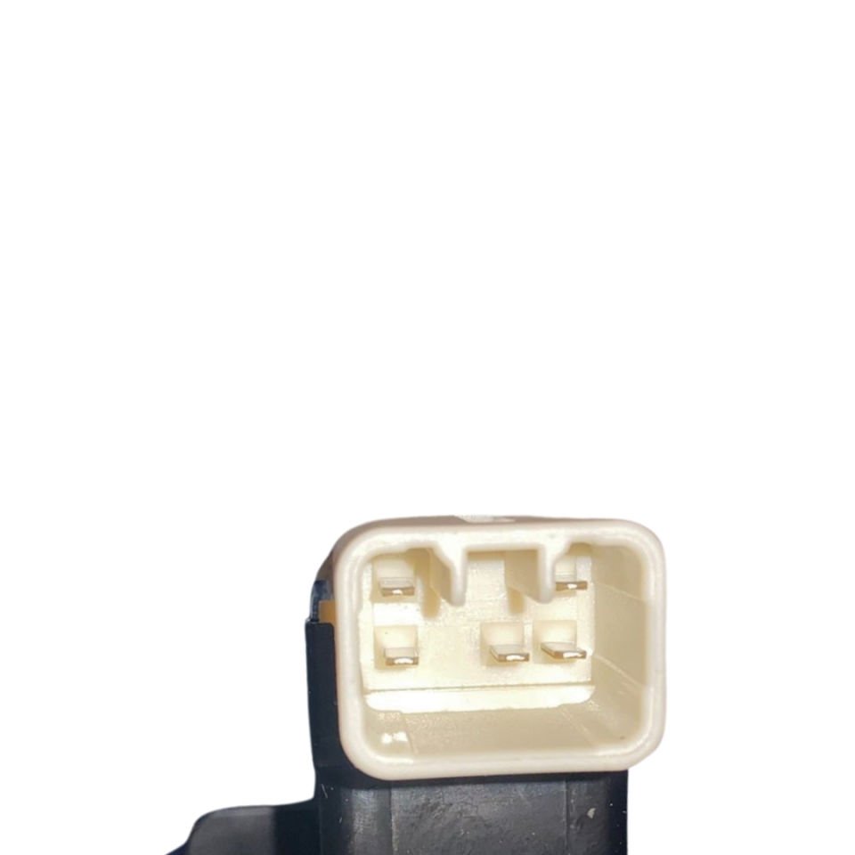 Chevrolet Aveo Sağ Cam Açma Düğmesi Tekli - ORİJİNAL 96540782