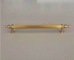 16 cm Aliminyum Sivri Gold Dolap Kulpu