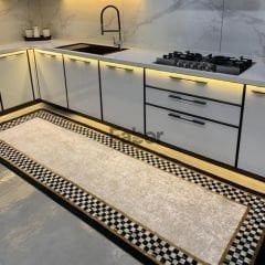 Siyah Beyaz Dama Desenli Gold Detaylı Mutfak Halısı