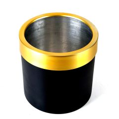 Minimalist Tasarım Altın Çerçeveli Siyah Saksı