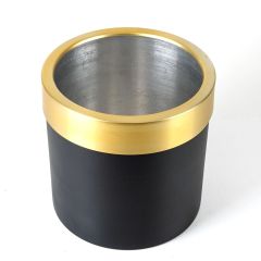 Vintage Siyah ve Altın Çerçeveli Metal Saksı