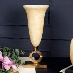 Modern Gold Halkalı Krem Dekoratif Vazo