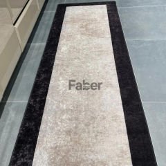 Siyah Çerçeveli Bej Dekoratif Mutfak Halısı